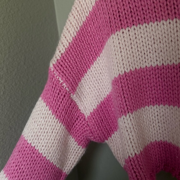 Edikted Ozzy Cropped Knitted Sweater - Picture 4 of 7